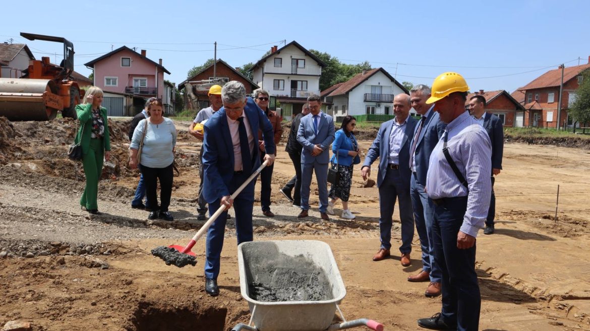 Položen kamen temeljac za izgradnju dva nova vrtića: