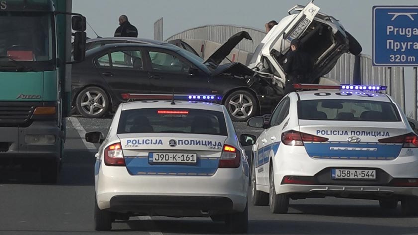 U nesreći u MZ Brod povrijeđeno pet osoba