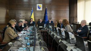 UTVRĐENI PRIJEDLOZI ZAKONA O IZMJENAMA I DOPUNAMA PORODIČNOG I ZAKONA O VANPARNIČNOM POSTUPKU