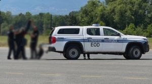 Službeni kombi Granične policije BiH zaustavljen u Hrvatskoj, prevozio namještaj
