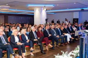 Klauzura HDZ-a BiH pred Opće izbore potvrdila politički smjer – jednakopravnost Hrvata, stabilnost i europska BiH